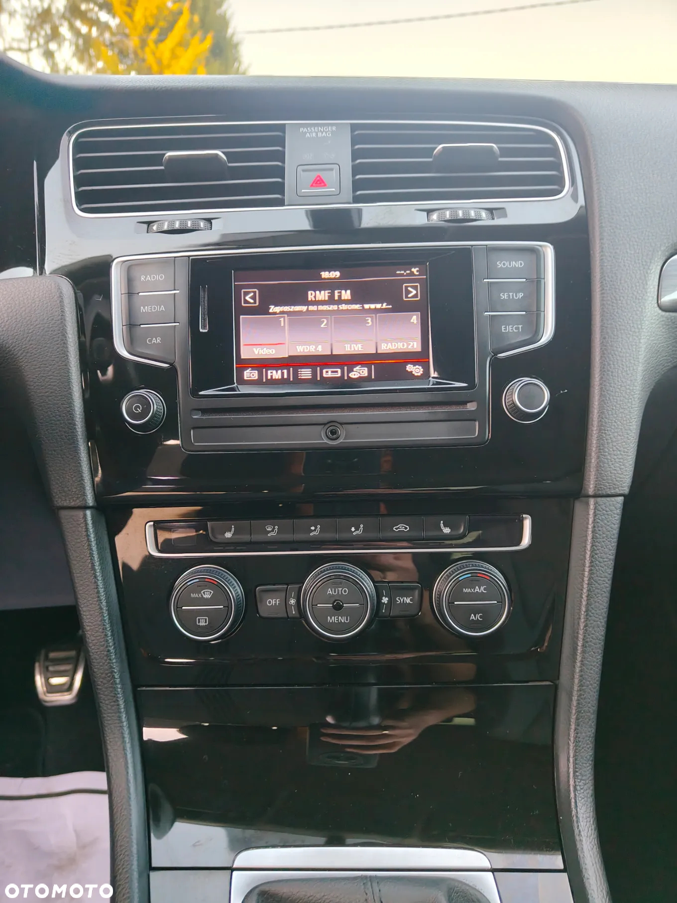 Volkswagen Golf 1.2 TSI BlueMotion Technology Allstar - 14