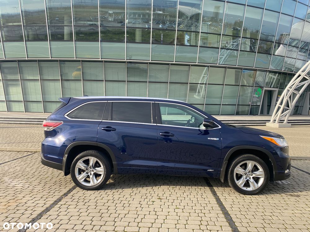 Toyota Highlander - 5