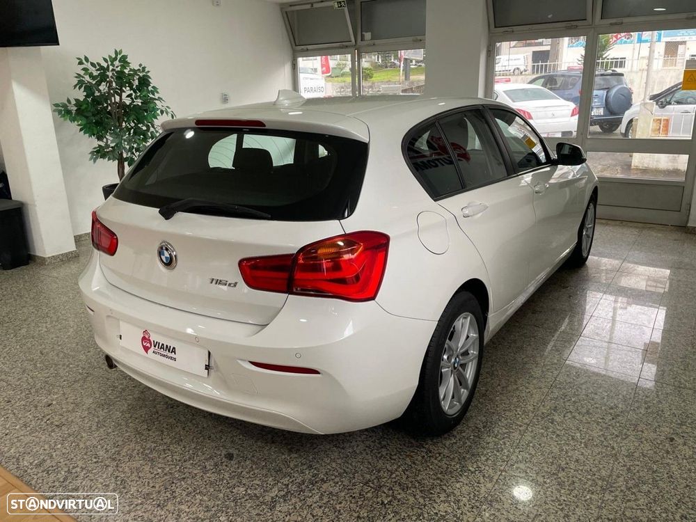BMW 116 d Line Luxury Auto - 20