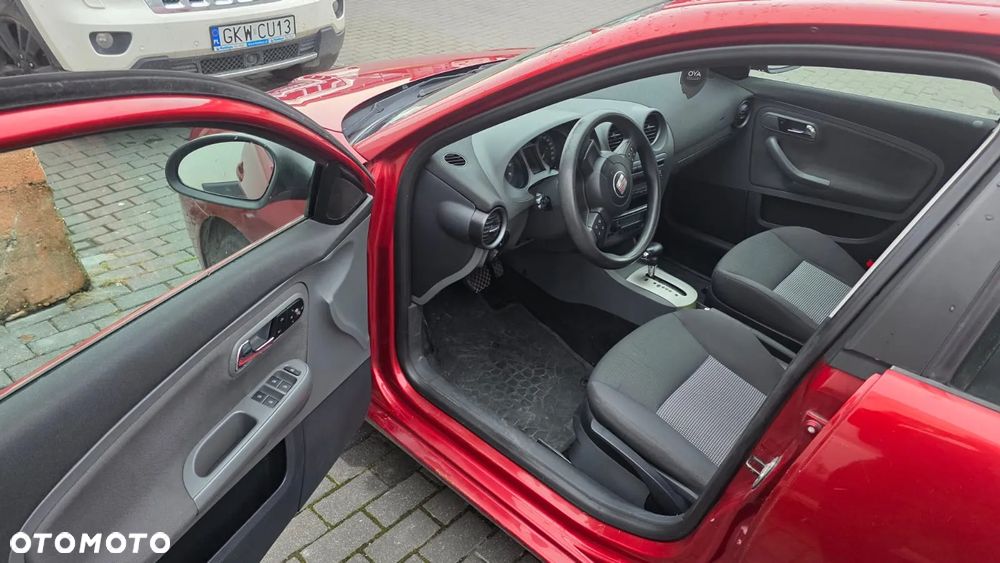 Seat Ibiza 1.4 16V Stylance - 8