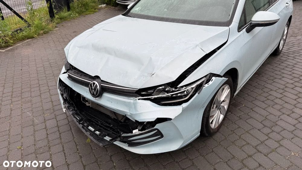 Volkswagen Golf - 9