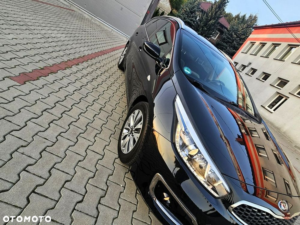 Kia Ceed 1.6 GDI ISG Dream-Team Edition - 14