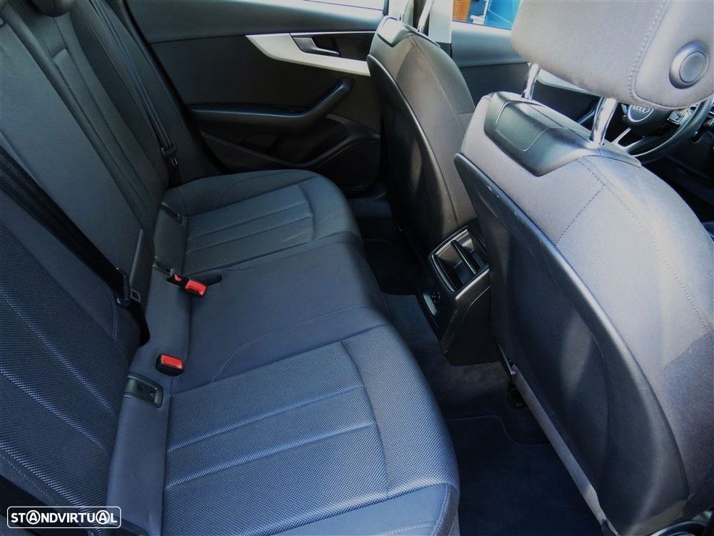 Audi A4 Avant 35 TDI Fleet Edition S tronic - 14