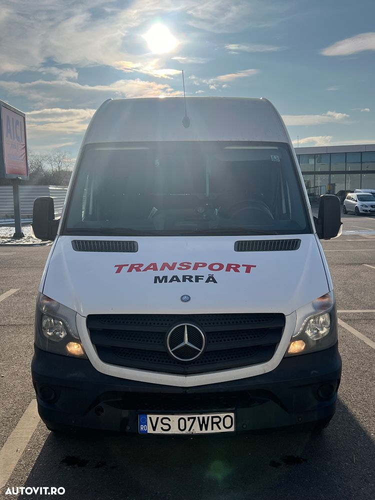 Mercedes-Benz Sprinter - 2