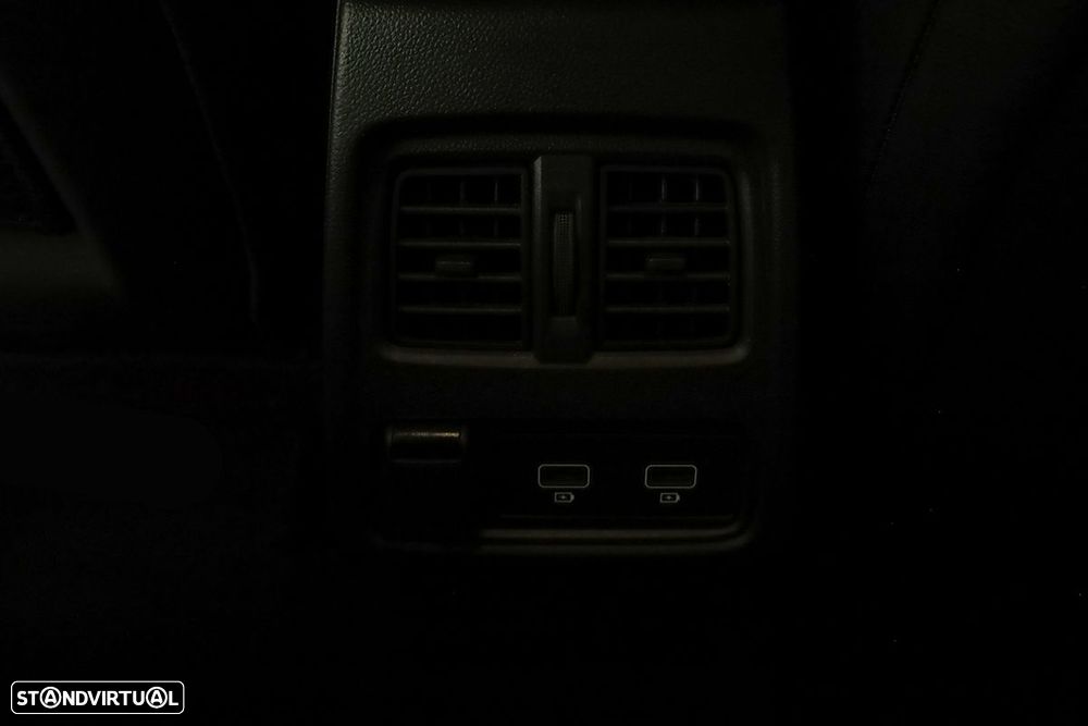 Renault Captur 1.0 TCe Techno Bi-Fuel - 25