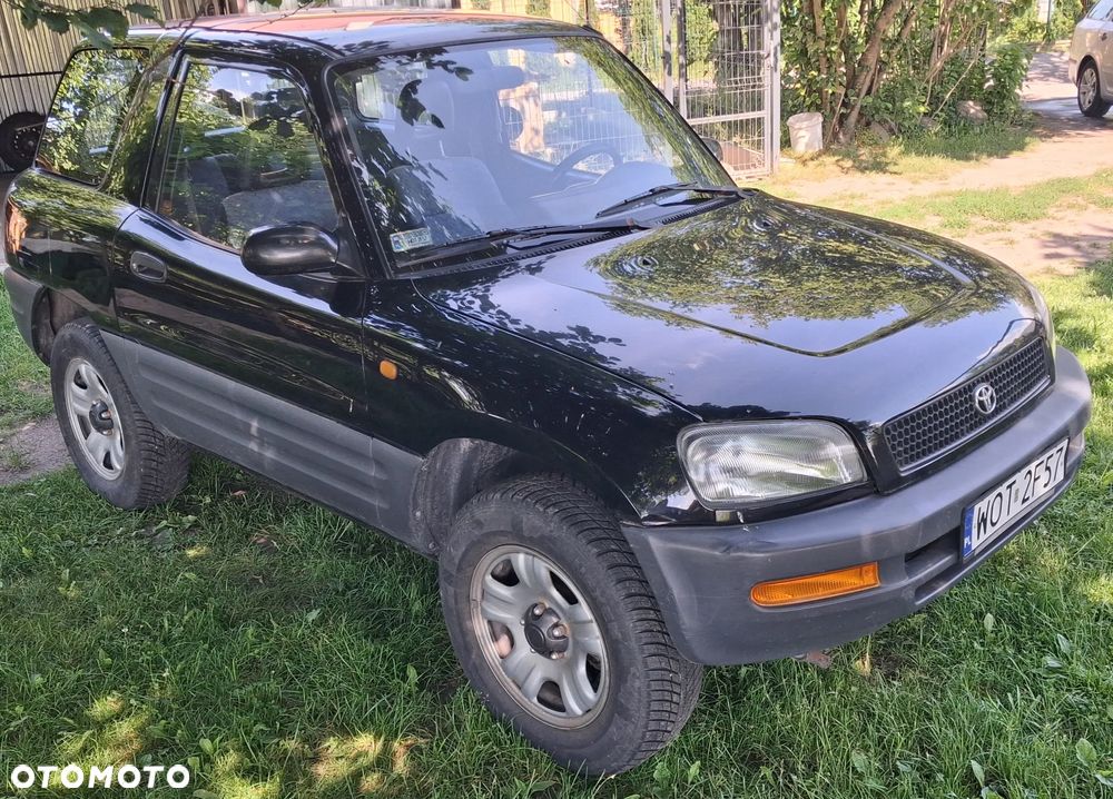 Toyota RAV4 2.0 - 3