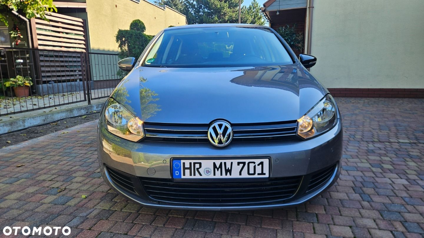Volkswagen Golf - 10