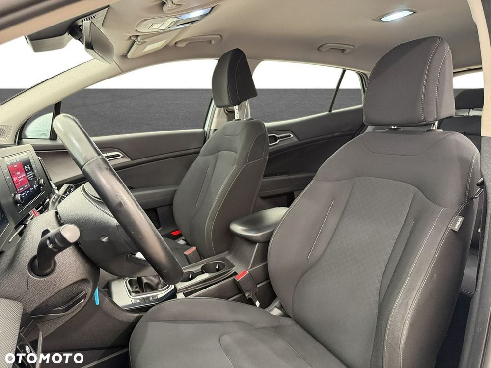 Kia Sportage - 11