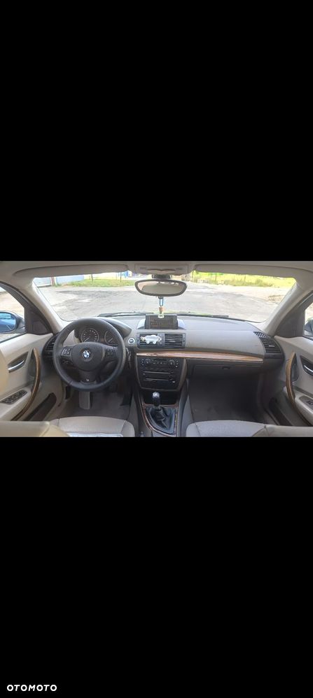 BMW Seria 1 - 9