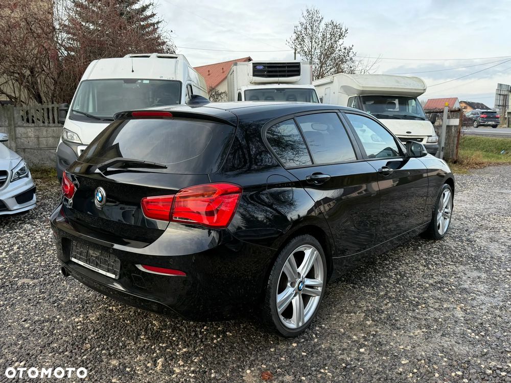 BMW Seria 1 116i - 8