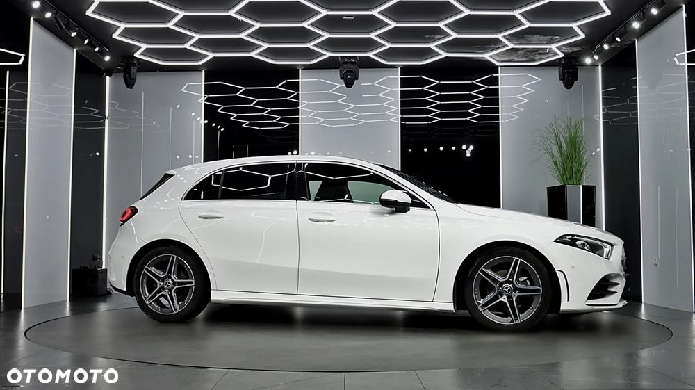 Mercedes-Benz Klasa A 200 AMG Line 7G-DCT - 13