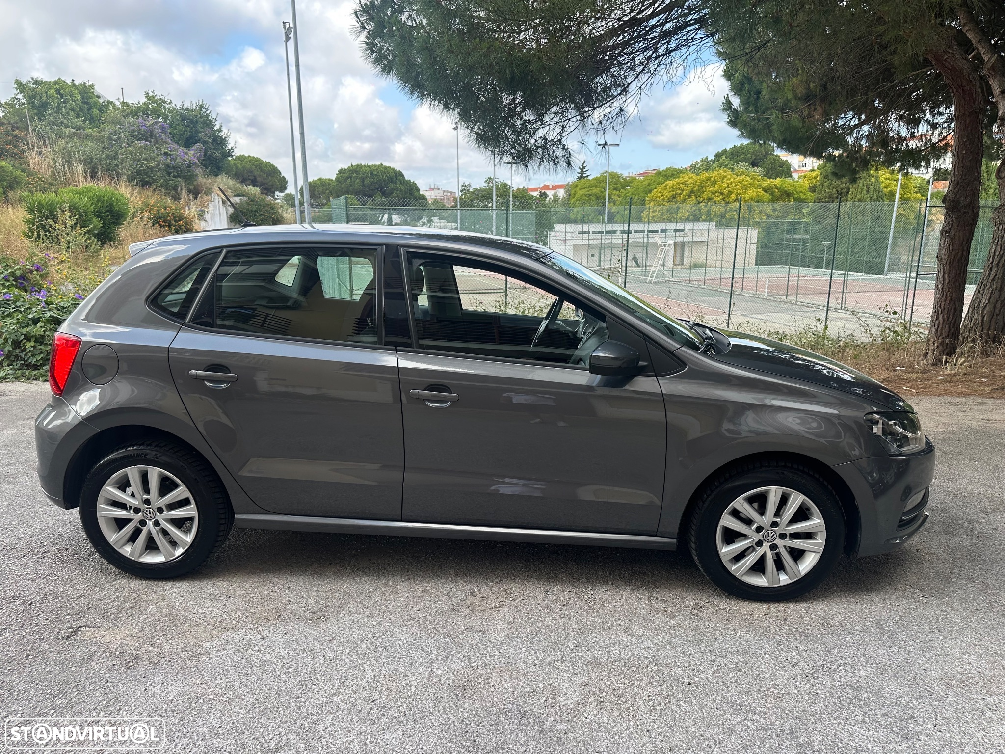 VW Polo 1.4 TDi BlueMotion - 17