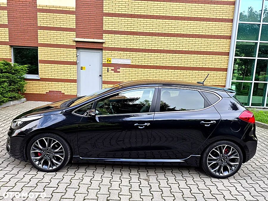 Kia Ceed 1.6 T-GDI GT - 8