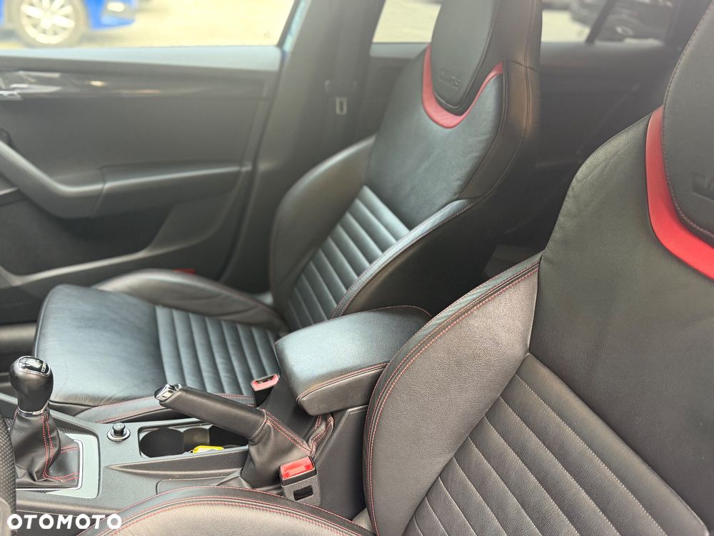 Skoda Octavia 2.0 TDI (Green tec) RS - 13