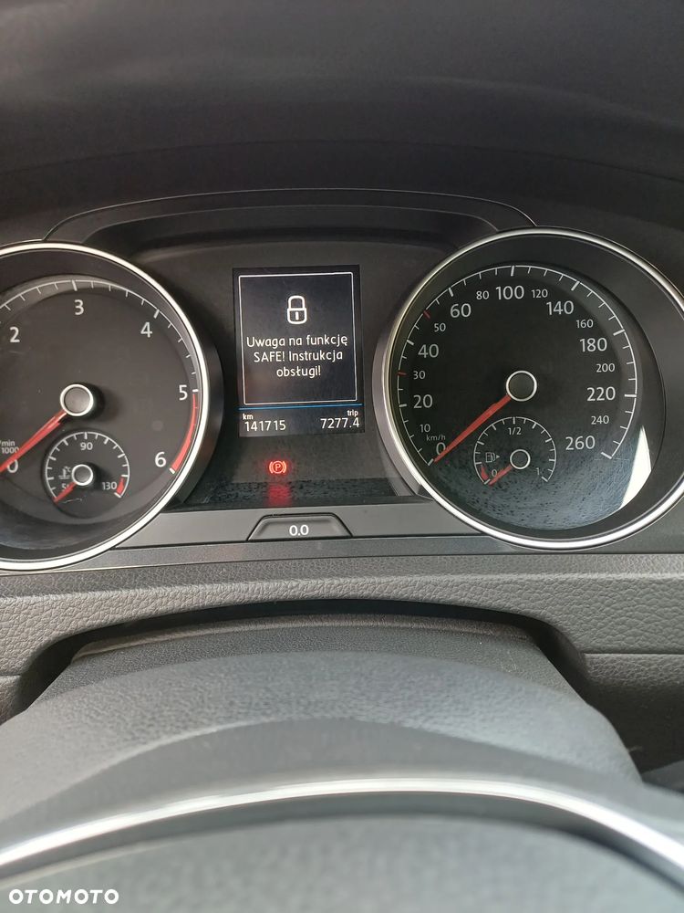 Volkswagen Golf - 13