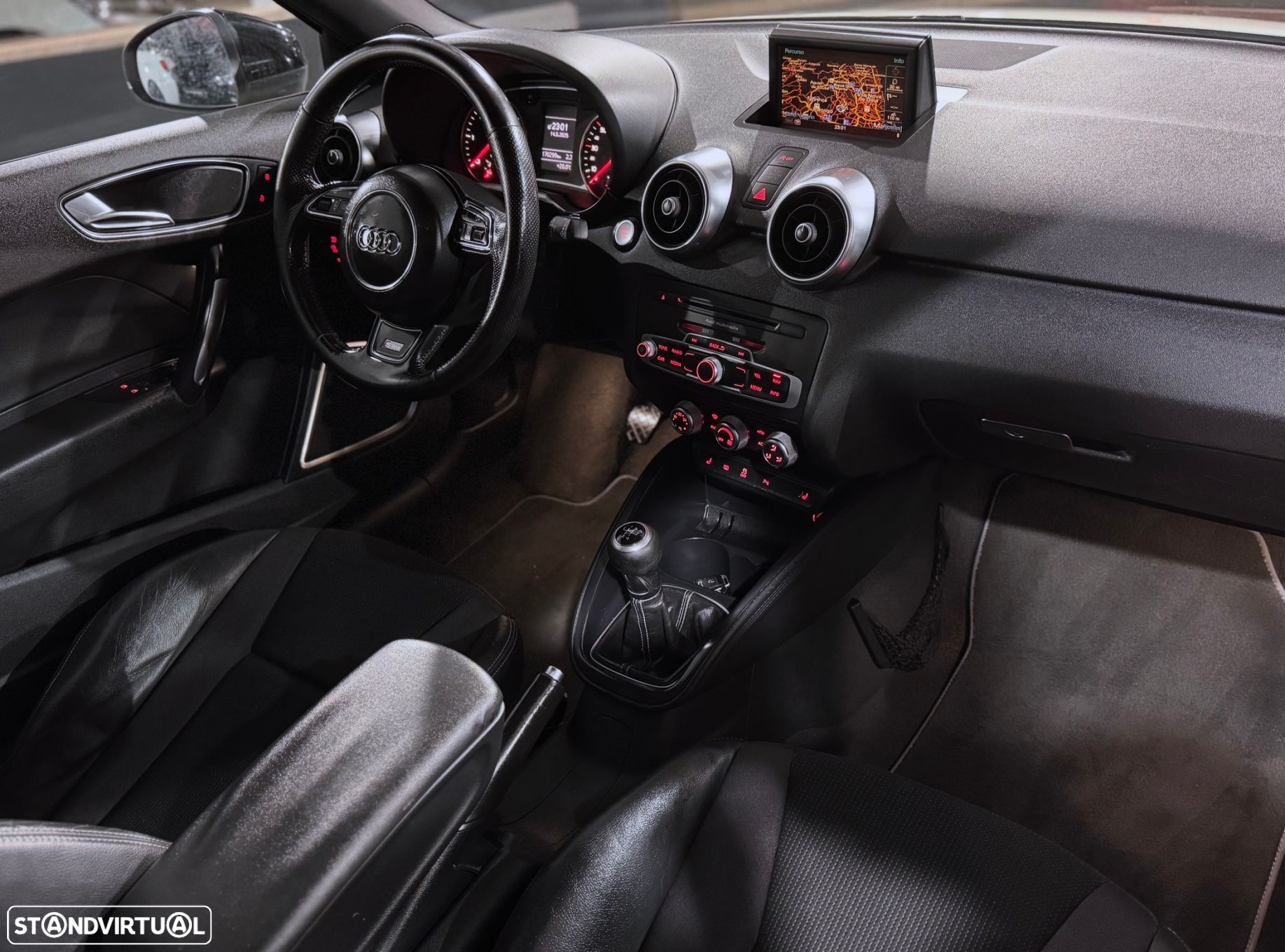 Audi A1 1.6 TDI S-line - 9