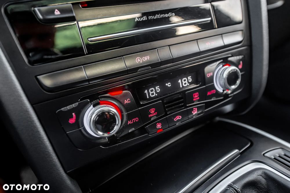 Audi A4 Avant 2.0 TFSI quattro S tronic S line Sportpaket - 33