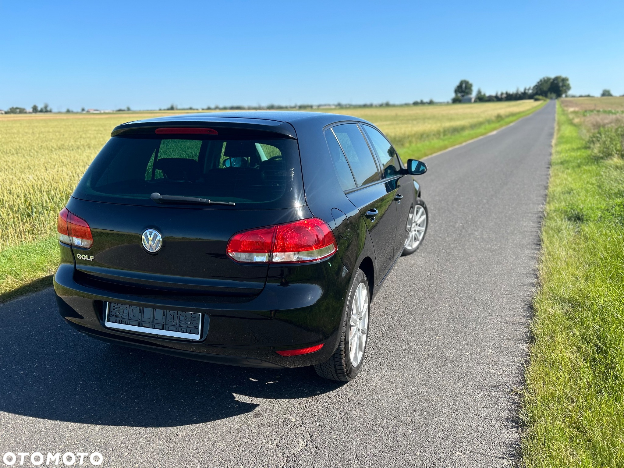 Volkswagen Golf - 8