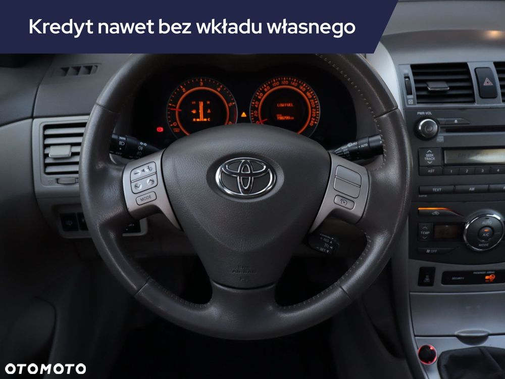 Toyota Corolla - 19