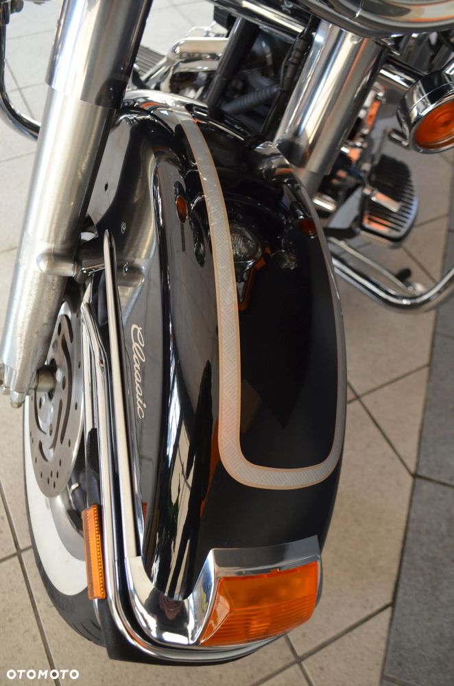 Harley-Davidson FLHT Electra Glide Standard - 9