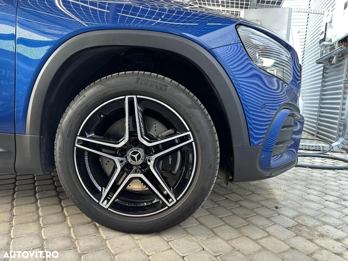 Mercedes-Benz GLB 220 4MATIC MHEV Aut. - 26