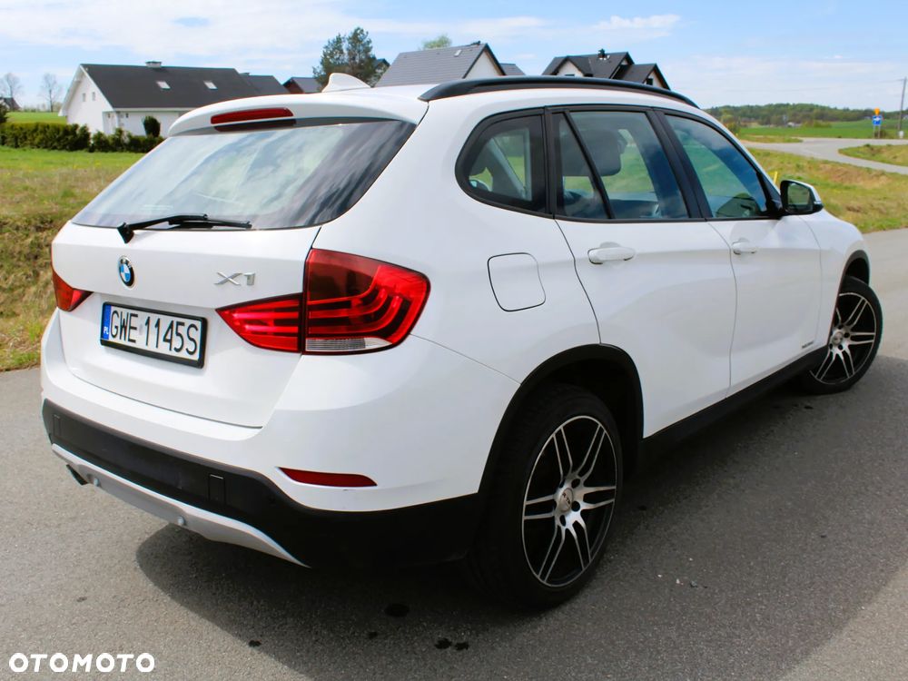 BMW X1 xDrive18d xLine - 8
