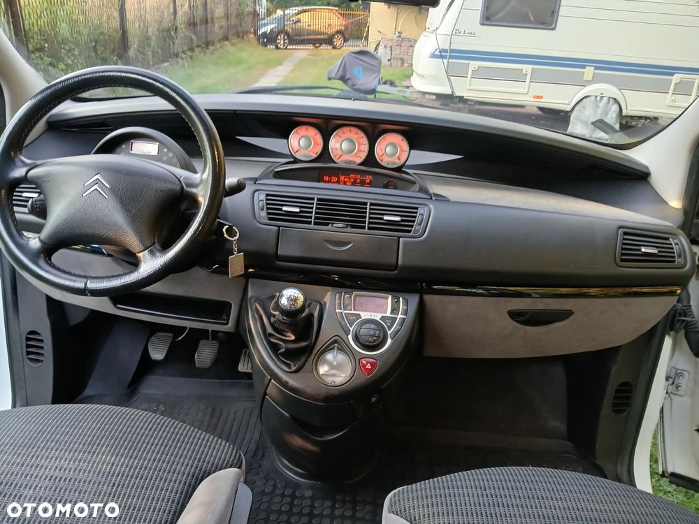 Citroën C8 2.0 HDi Exclusive - 14