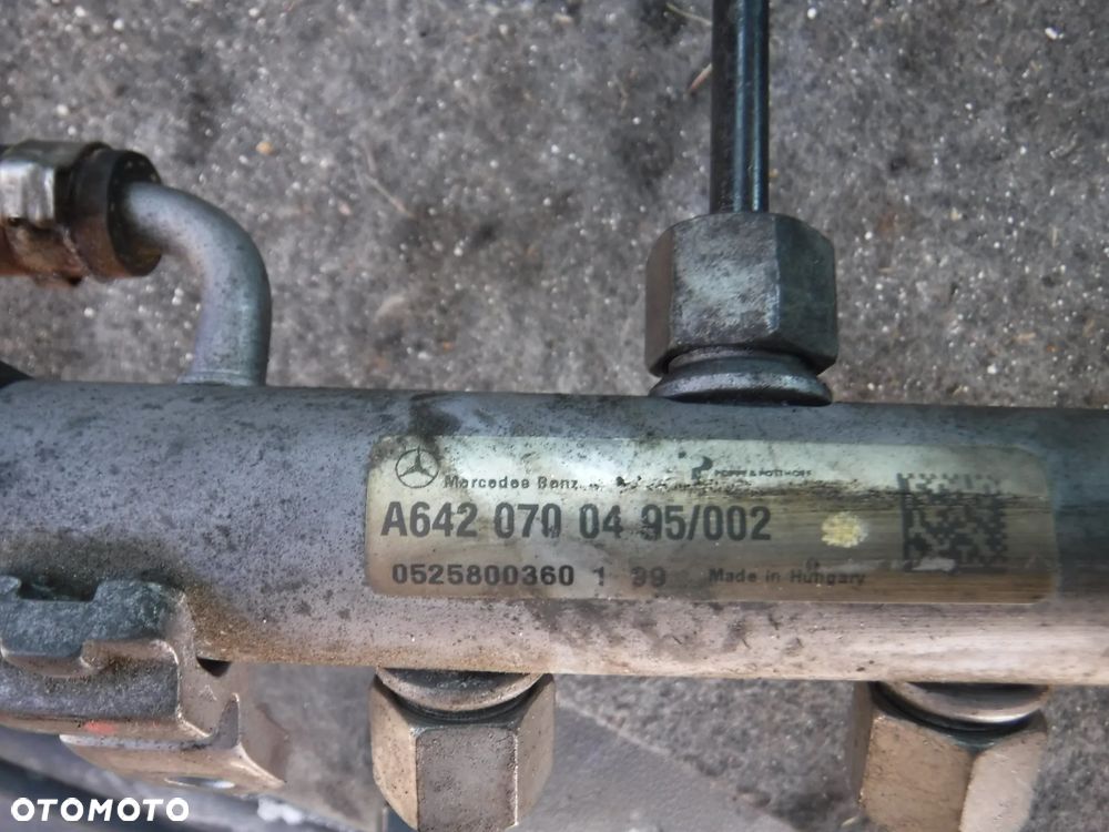 Mercedes W211 W221 E S klasa 3.0 V6  listwa paliwa przewody czujnik A6420700695 A6420700495 - 3