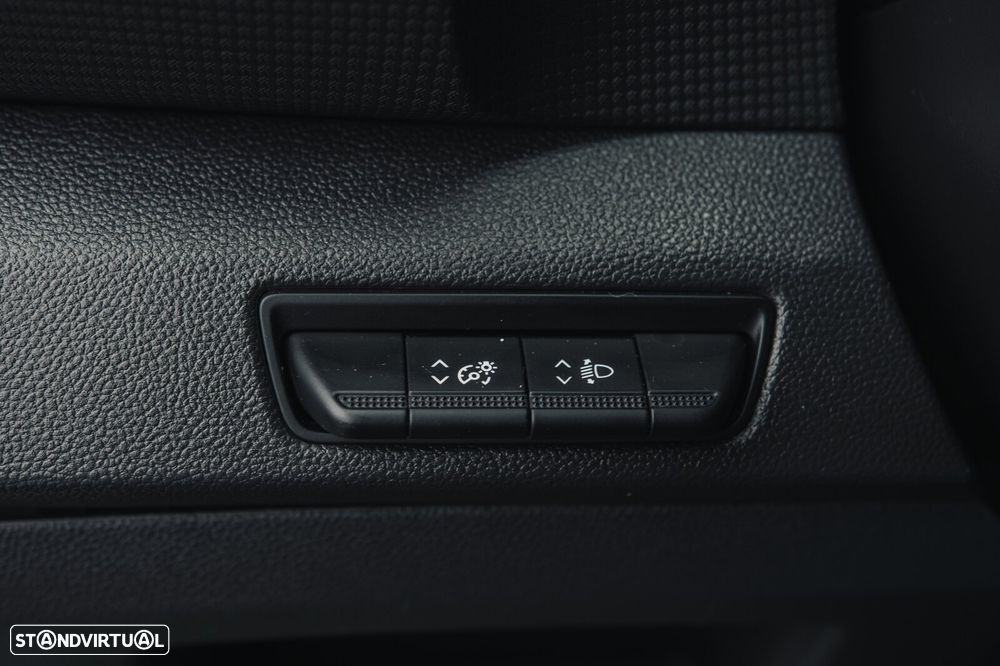 Nissan Primastar N-Connect 130 L2H1 - 24
