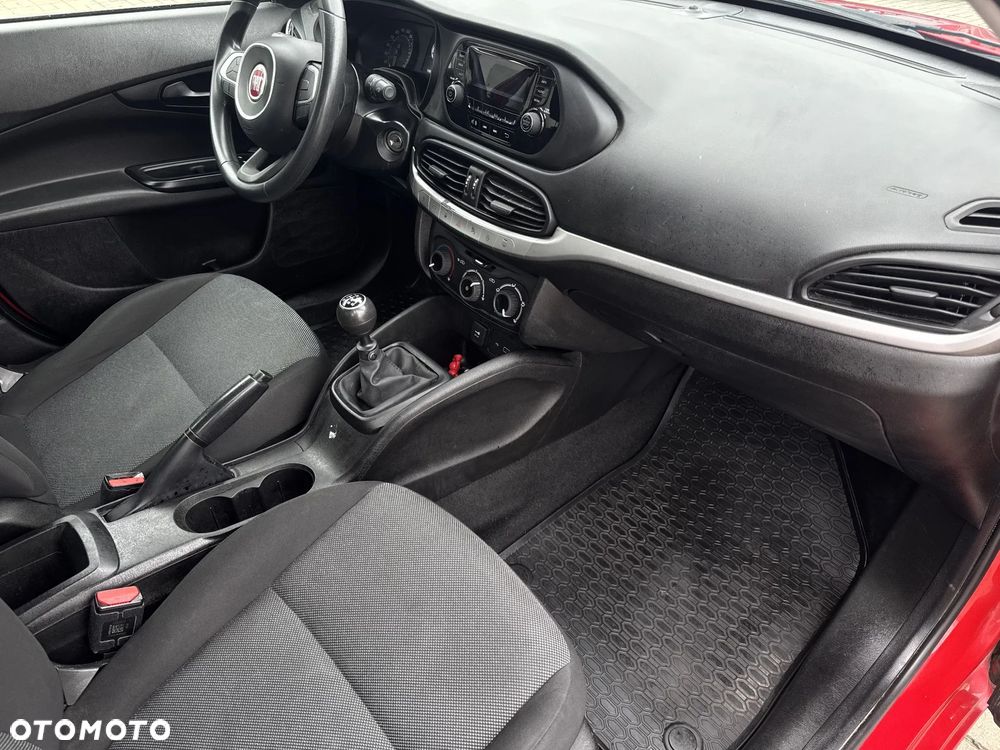 Fiat Tipo 1.4 16v Easy EU6d - 21