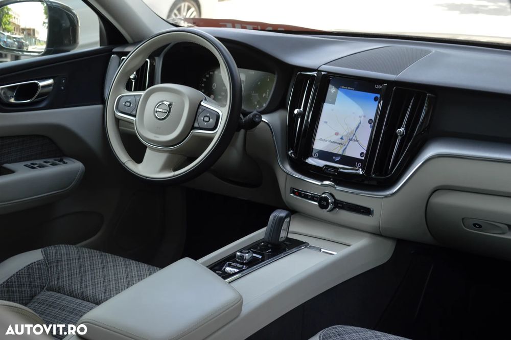 Volvo XC 60 B4 D AWD Ultimate Bright - 5