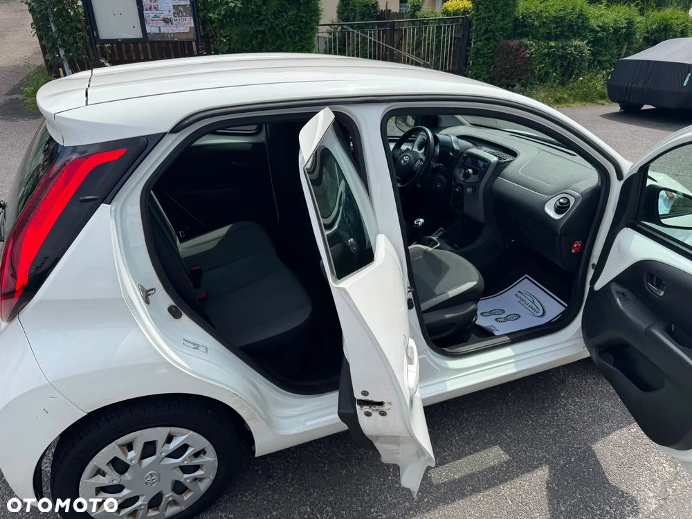 Toyota Aygo - 13