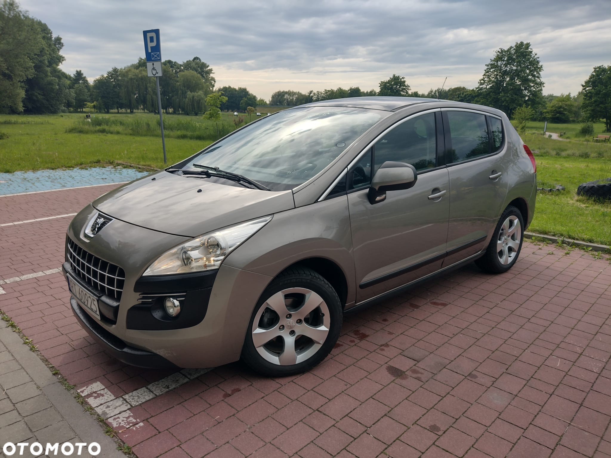 Peugeot 3008 1.6 Premium - 4