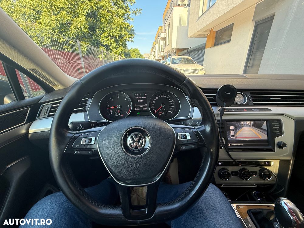 Volkswagen Passat - 9