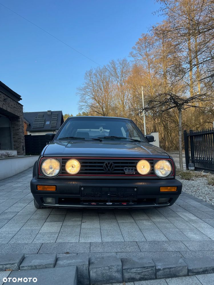 Volkswagen Golf - 3