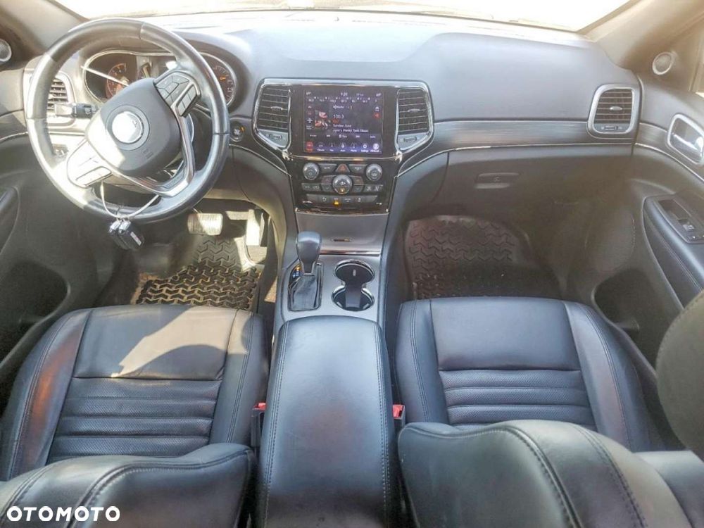 Jeep Grand Cherokee - 8