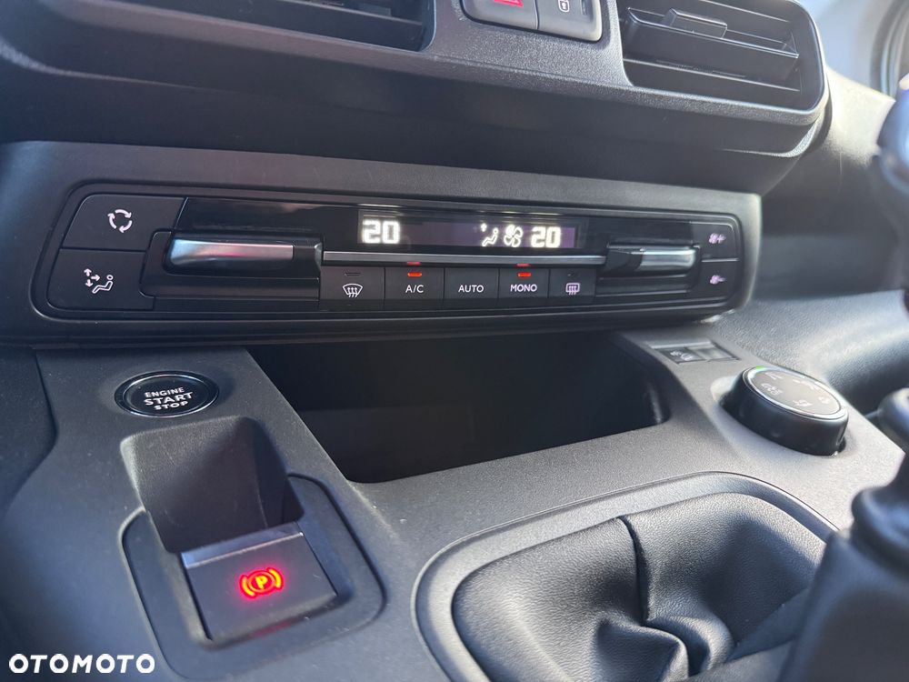 Toyota Proace City Verso 1.5 D-4D Family - 24