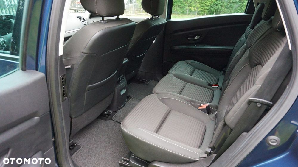 Renault Scenic - 6
