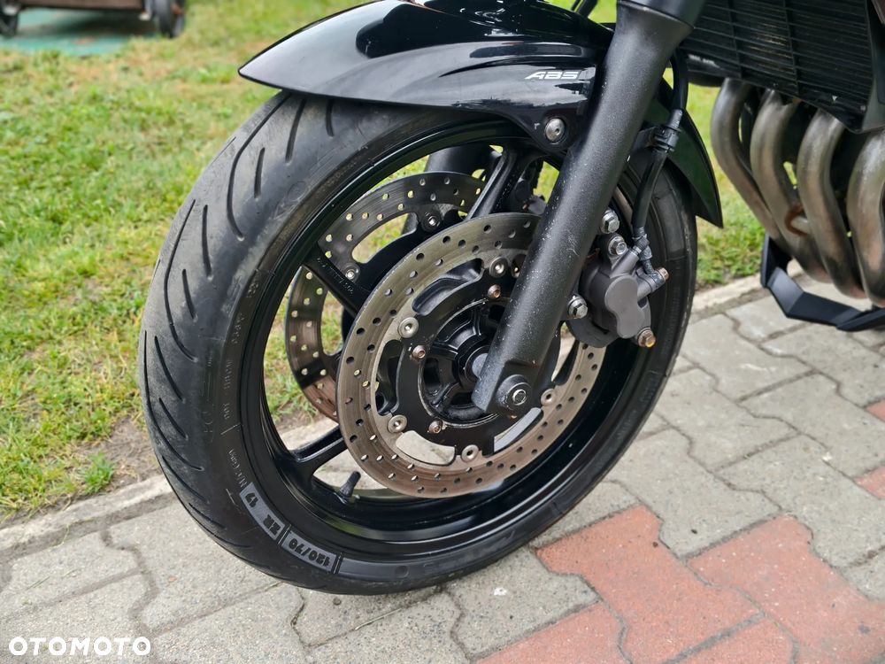 Yamaha XJ - 23