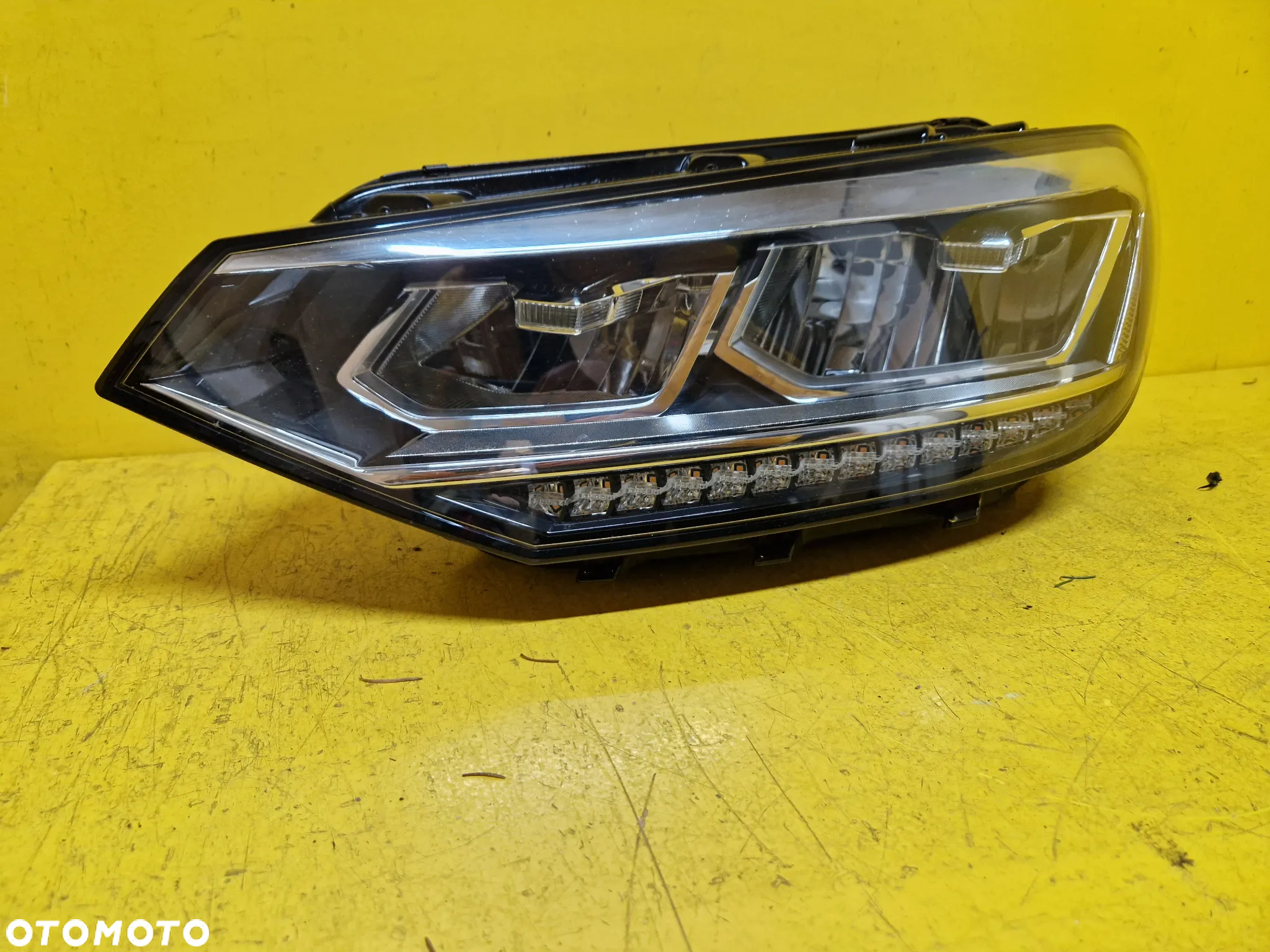 VW TOURAN III LAMPA LEWA PRZOD FULL LED 5TB941035B - 2