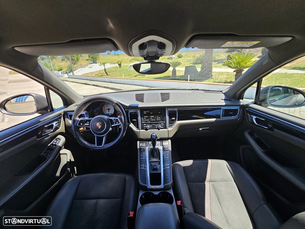 Porsche Macan S - 7