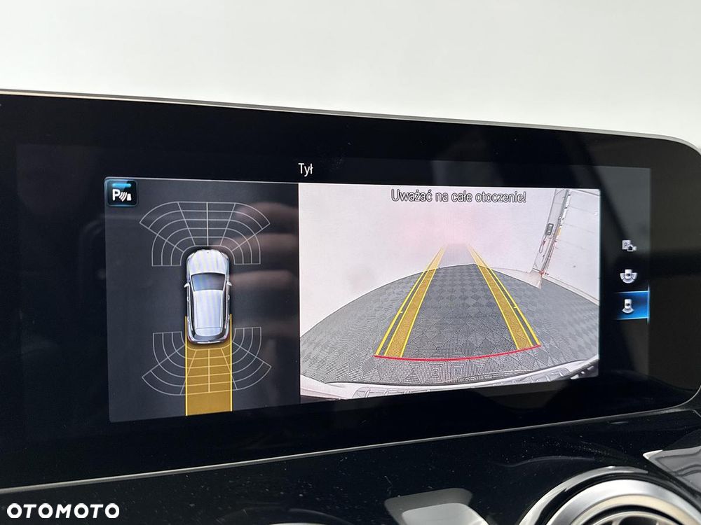 Mercedes-Benz GLA 200 Progressive - 18