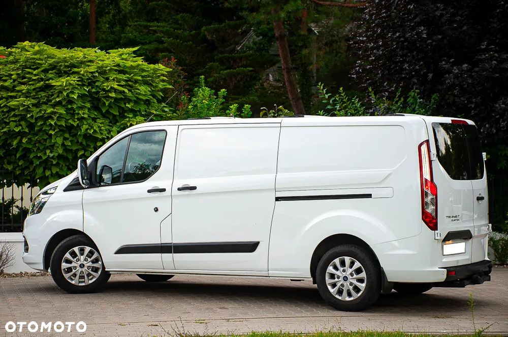 Ford Transit Custom - 22