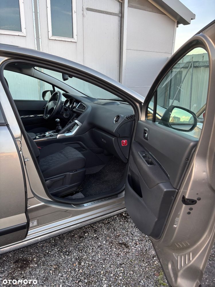 Peugeot 3008 - 17