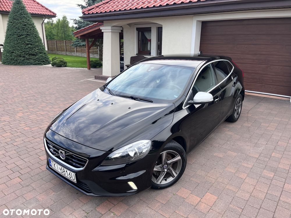 Volvo V40 D2 Drive-E R-Design Momentum - 28