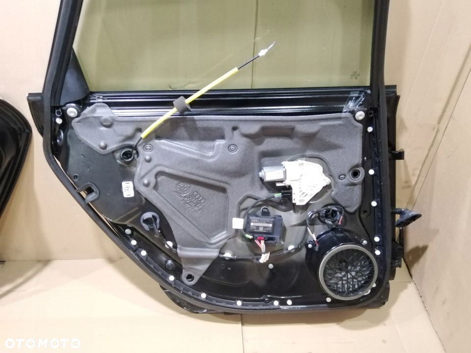 DRZWI TYLNIE TYŁ KOMPLETNE AUDI A6 C6 KOMBI AVANT - 12