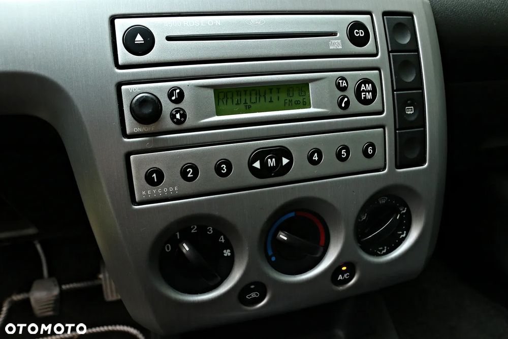 Ford Fiesta 1.4 - 35