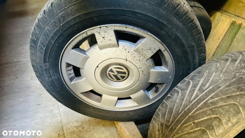 Volkswagen Multivan - 17