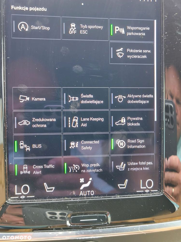 Volvo S90 B5 D AWD Inscription - 4