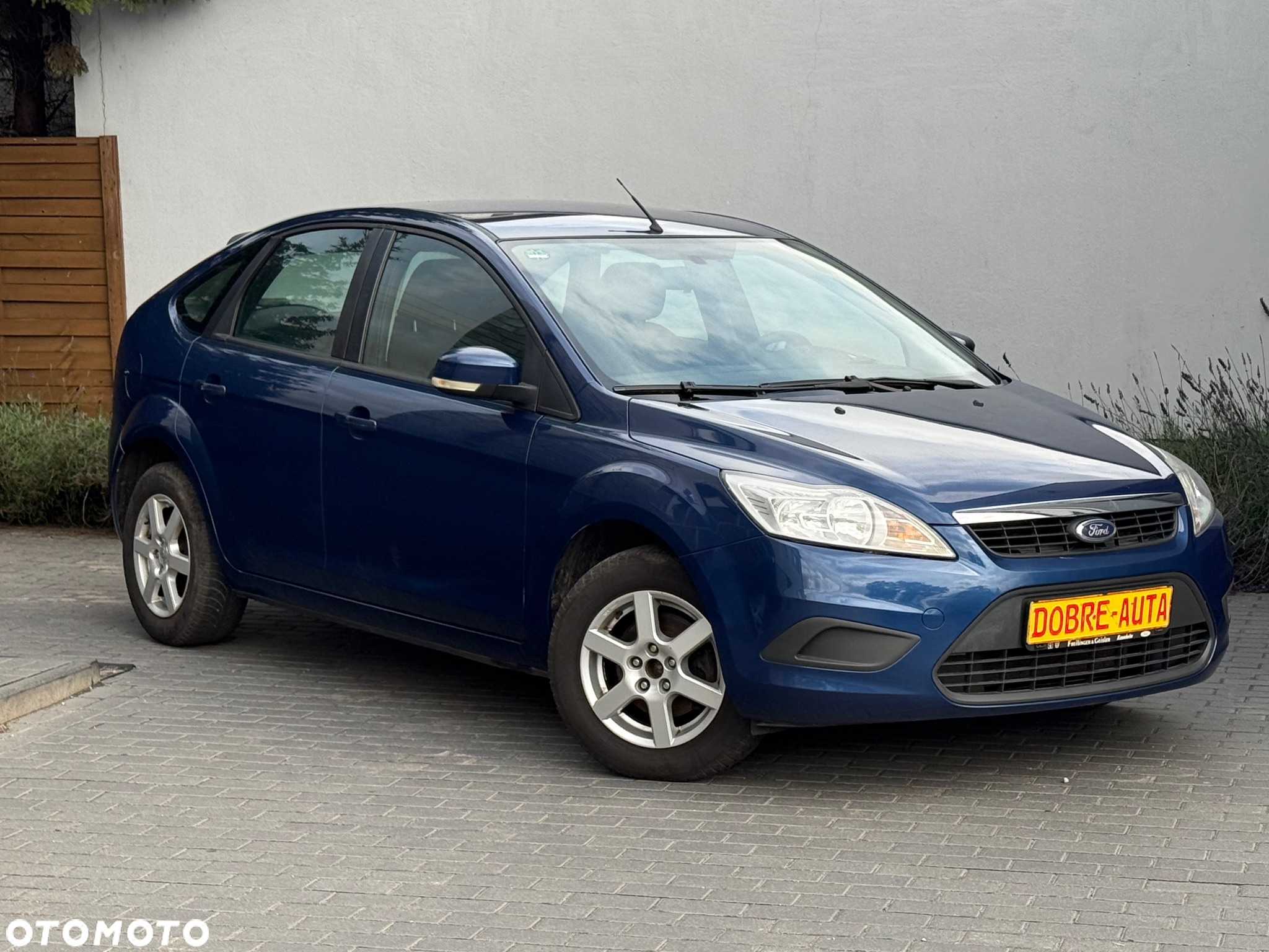 Ford Focus 1.6 16V Titanium - 20